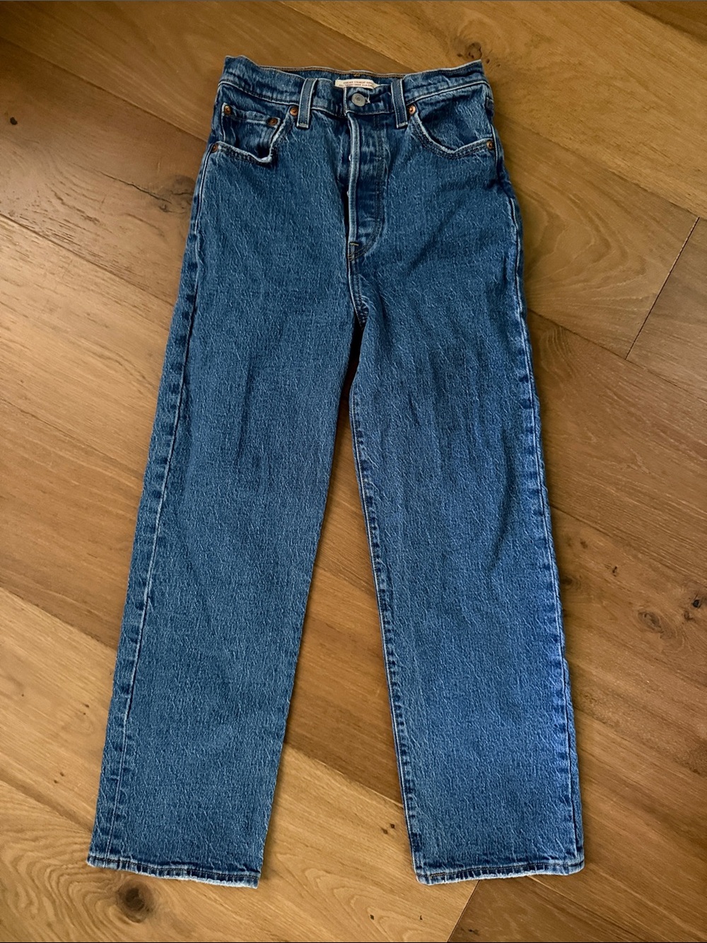 Levi’s Ribcage Ankle Straight Jean, Size 25